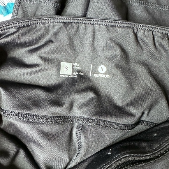 Xersion Short - Picture 8 of 9